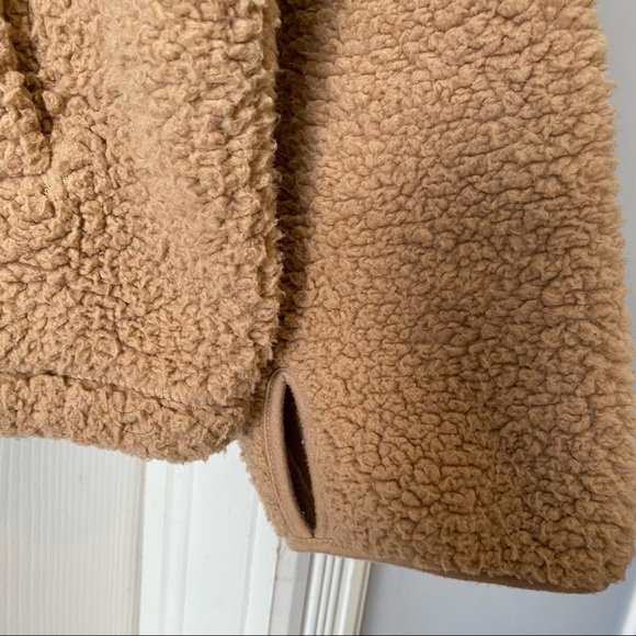 Old navy women’s cozy Sherpa teddy full zip camel jacket with thumb loops - XL - Picture 7 of 13